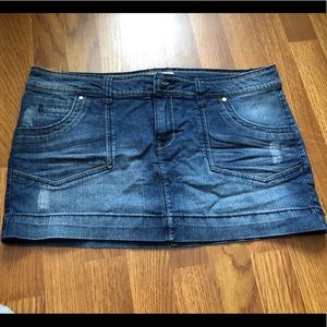 Lei jean skirt size 13
